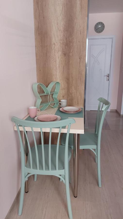 Hostex Pastello Deluxe Studio Stara Zagora Eksteriør billede