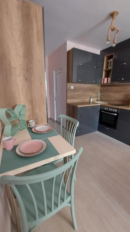 Hostex Pastello Deluxe Studio Stara Zagora Eksteriør billede